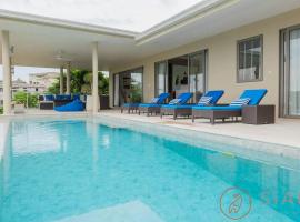 Luxe 4BR Sunset Seaview Villa Private Infinity, מלון בPlai Laem