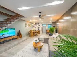 The White Lotus Condo 2br - Walk To Beach