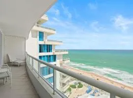 Oceanfront Ritz-Carlton 1 Bedroom Luxury Residence