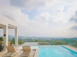 Botan Villa 3br Poolgarden & Sea View In Chaweng