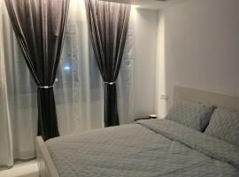 Luxury studio, hotel con estacionamiento en Giurgiu