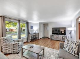 Gorgeous 3 bedroom home, minutes from Lambeau!, βίλα σε Γκριν Μπέι