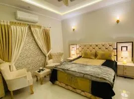 SKM Lodges