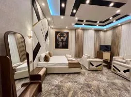 Royal Mansion Hotel