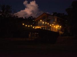 Vespertino Ecohotel Glamping, hotell i Vergara