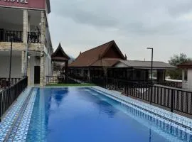 A P S Moutain view Hotel