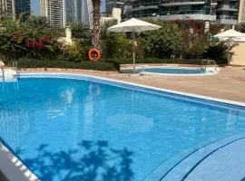 One bed apartment at a great location in Dubai Marina