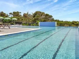 Finns at Caves Beach Resort