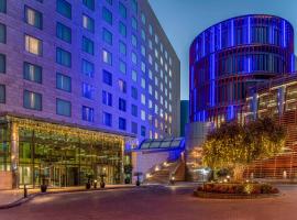 Signia by Hilton، فندق مع أحواض استحمام ساخنة في عمّان