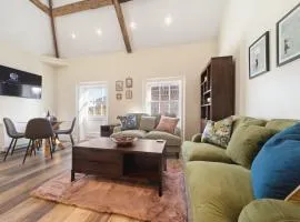 WhiskAwayStays - Vinegar House - Apartment 7