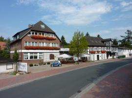 Akzent Hotel Zur Wasserburg - Hotel Garni bed & breakfast – hotel z parkingiem w mieście Dünsen