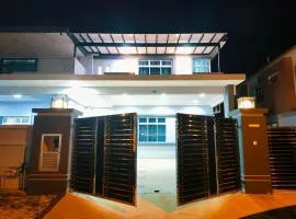 Kulai Tmn Putri Tmn Gunung Pulai Tmn Baiduri Tmn Kota Kulai Tmn Lagenda Kulai 3-5BR near Airport JPO IOI