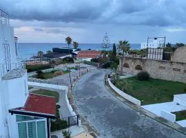 Turkuaz Sitesi Sea Side Penthouse