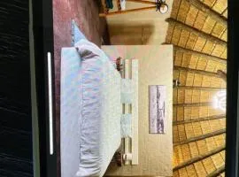 Kwakunje guest lodge