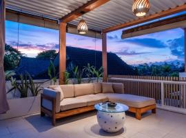 5BR Private Pool Villa - 1 min Beach - Daily Staff, Private Pool, Gym & Games، فندق في تشانغو