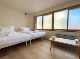 Ikeda Ueno 3F Twin Room