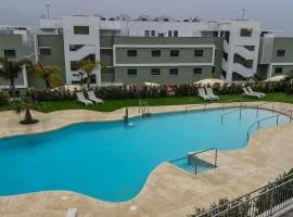 Ipanema, Calanova Golf and Sea View, Luxury 2 Bed Garden Apt, La Cala, Malaga