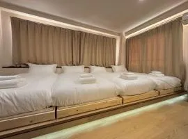 Ikeda Ueno 501 Quad room Room