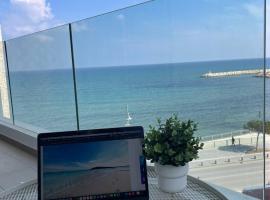 Seaview City Retreat, Hotel in Larnaka