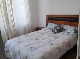 Céntrico Dpto Calama, hotel v destinaci Calama