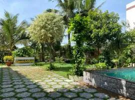 Phòng View sân vườn-hồ bơi