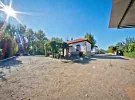 La Casita، فندق في Huertas de Pedrotello