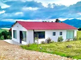 Finca Siberia, Sisga