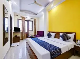 Hotel Vivek Deluxe in City Centre - Near New Delhi Railway Station