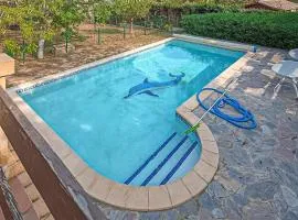 Pet Friendly Home In Cruzy