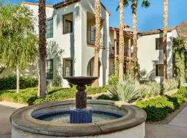 LV250 Upstairs 2 BDR Condo with Private Balcony