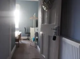 Single Room in Potters Bar Hertfordshire