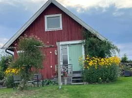 Gästhus i Slöinge nära Skrea strand