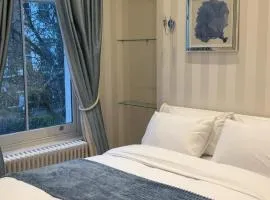 Luxury Garden view flat - Kensington