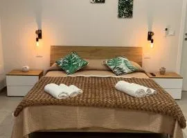 Le Palme Holiday Home
