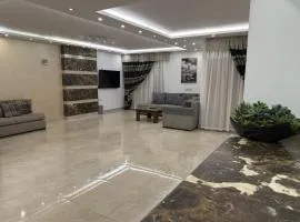 Le Royal Residence 1