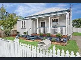 Eton Cottage - Central Boutique Stay