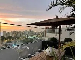 Side Sea View 2BR Apt - Barranco near Miraflores