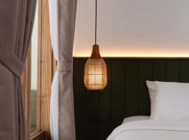 Green Hill Boutique Hotel, hotel din Labuan Bajo
