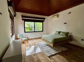 Private Room, 10 Min from Airport, hótel í San Pedro Sula