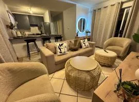 Centurion La Creme Apartment II