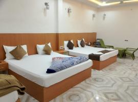 The NIRMALA PALACE 600 mitr only ram temple, hotel in Ayodhya