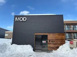 MOD 01 Kutchan Stylish Commons - NO PARKING 駐車場なし