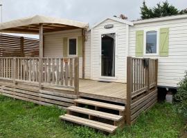 MOBIL HOME COSY, Plage & Piscine Chauffée, hôtel à Port-la-Nouvelle