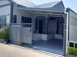 Family home close to city center