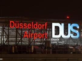 Raum Düsseldorf - Fair - Airport - TOP APARTMENT, hotel en Willich