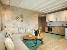 Philia Luxury Living