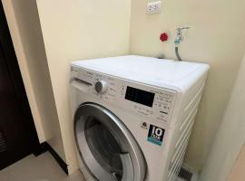 Mactan Newtown condo near by the beach, hotel in Lapu Lapu City