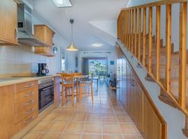 Bungalow Betancuria 16 by Homestaygrancanaria, bungalow in Maspalomas