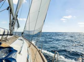 Rent a Cabin on a Sailing Yacht!, ubytování na lodi v destinaci Pula