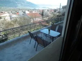 Unlimited view - elegant apt 59 m2 w 37 m2 balc w prk